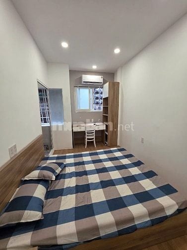 BÁN CĂN HỘ 2PN LẠC LONG QUÂN, Quận 11