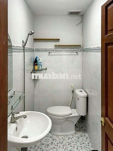 Cho Thuê Nhà Mới Ken 4x15 c4 1pn 1wc Có Nội Thất 