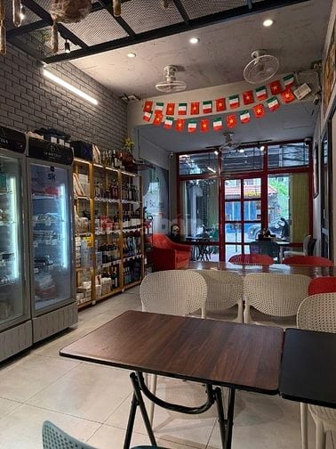 (HÀ NỘI) TÂY HỒ - Tuyển nhân viên bếp