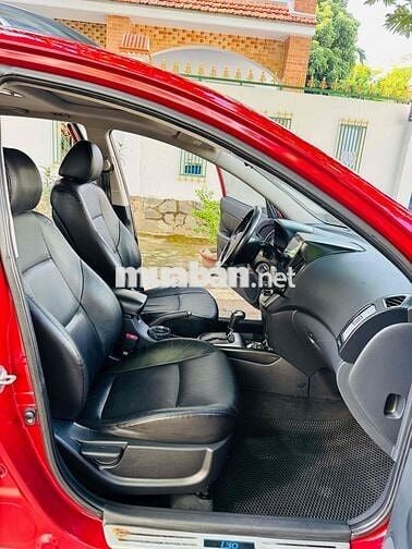 Hyundai I30 bản full đỏ Hàn Quốc