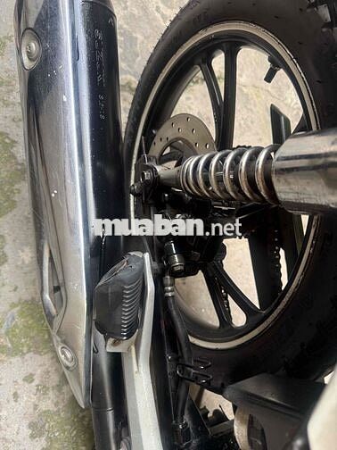 Suzuki Axelo tay con 2015 Xanh