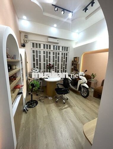 CHÍNH CHỦ - FULL NỘI THẤT CAO CẤP - DECOR LÀM SPA