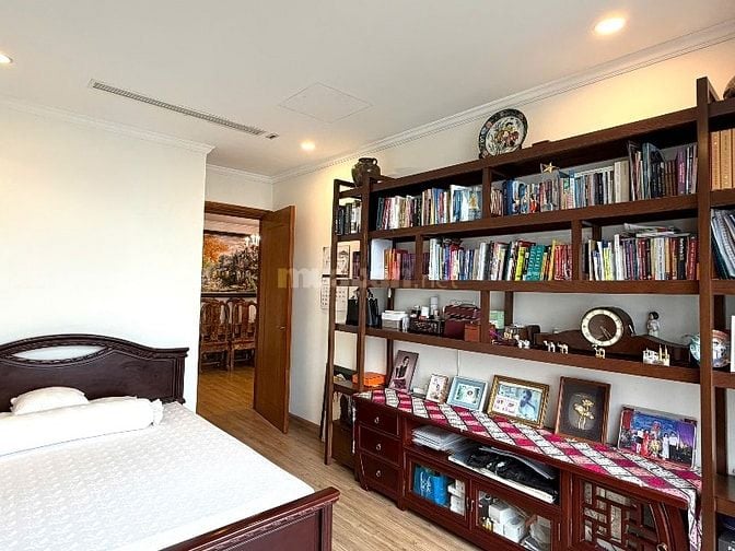 Chính chủ cần bán căn góc 4PN tại tòa P7 – Park Hill Times C