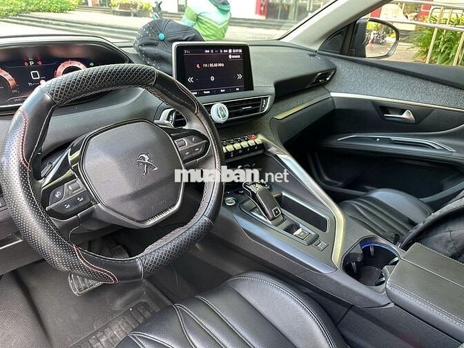 Peugeot 3008 Allure 2020 Đen 55.000 km
