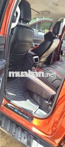 Hàng hiếm Ford Ranger XLS 2022 mt Đỏ cam