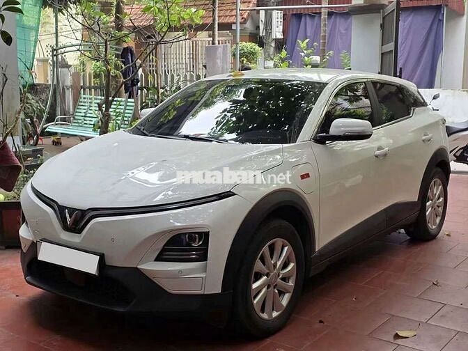 VinFast VF6 ECO chỉ cần 8x là có xe