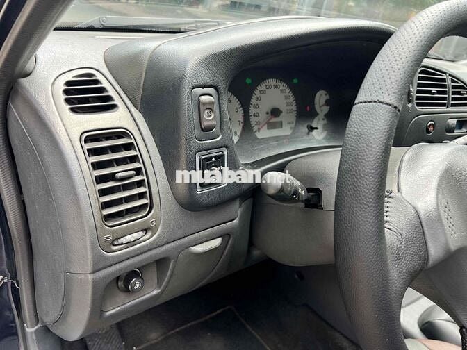 Mitsubishi Lancer GLXi 2003 Số sàn Đen