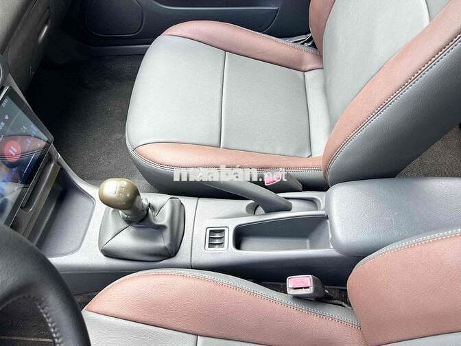 Mitsubishi Lancer GLXi 2003 Số sàn Đen