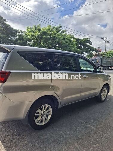 Toyota Innova 2017 Bạc 89000 km