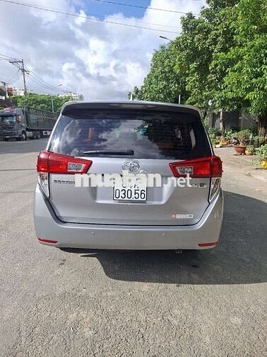 Toyota Innova 2017 Bạc 89000 km