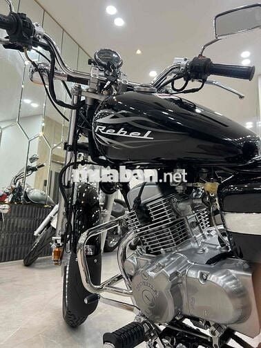 Honda Rebel Đen Nhật Bản