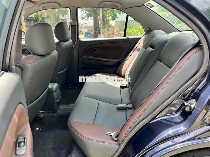 Mitsubishi Lancer GLXi 2003 Số sàn Đen