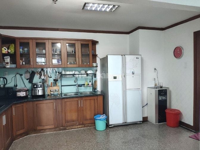 Cho thuê căn hộ Giai Việt Q.8 2PN 2WC NTDD