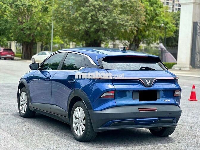 VinFast VF6 Eco 2024 Xanh 8 vạn km