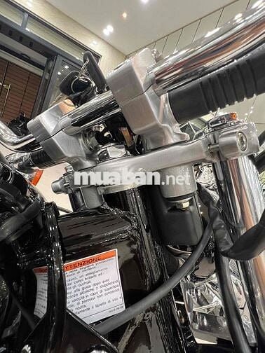 Honda Rebel Đen Nhật Bản