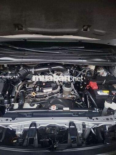 Toyota Innova 2017 Bạc 89000 km