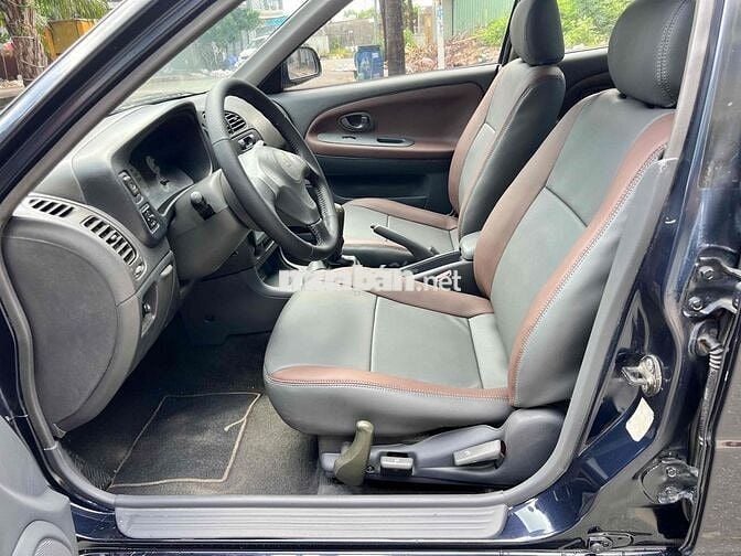 Mitsubishi Lancer GLXi 2003 Số sàn Đen