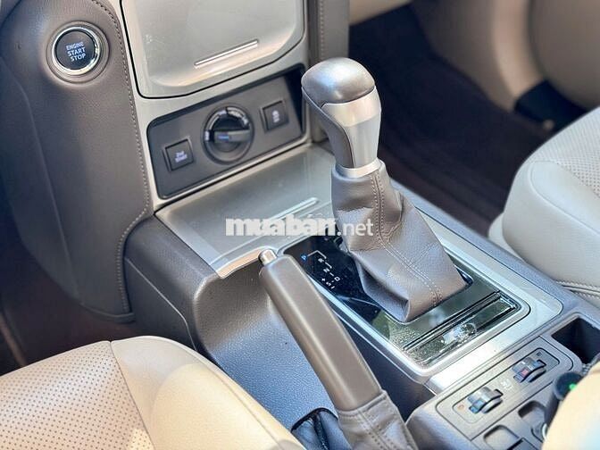 Toyota Land Cruiser Prado 2021 Trắng 35.000 km