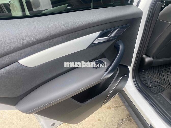 VinFast VF8 Plus 2024 Trắng 12000 km