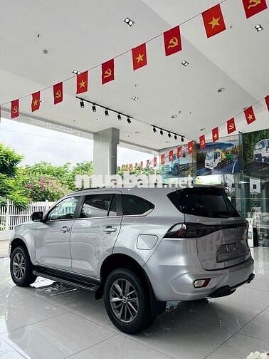 Isuzu MU-X B7 Plus - 2025 - Bạc