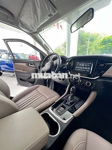 Isuzu MU-X B7 Plus - 2025 - Bạc