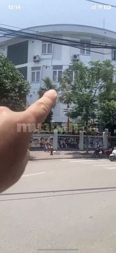 Chính chủ bán nhà 3 tầng lô góc phố Hoàng đạo thành kim giang giá rẻ