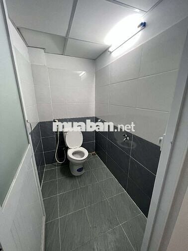 Nhà cho thuê Hương Lộ 2, gần Bốn Xã (1 lầu suốt 2WC) ngày 15/7 trống