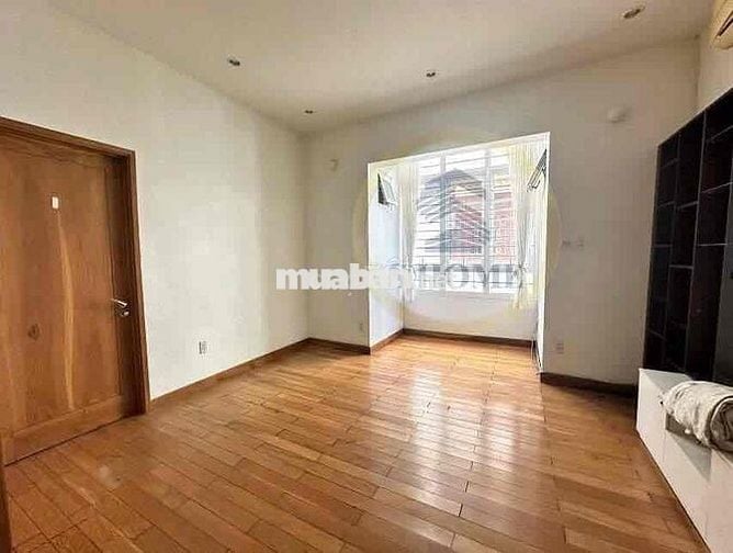 Thuê Biệt Thự Him Lam Q7 Làm VP/Ở -Diện Tích 700m2 Có Hầm,6PN Giá 65TR