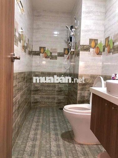 Cho thuê căn hộ 𝐂𝐡𝐮𝐧𝐠 𝐜𝐮̛ Biconsi Tower Chợ Đình, nội thất cơ bản