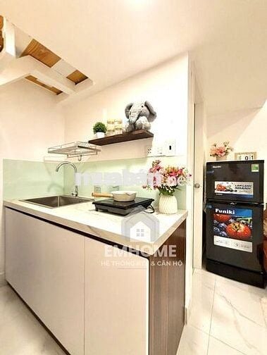 Cho thuê căn hộ 2PN CÓ BAN CÔNG Quận 7 full nội thất, ở được 4 người