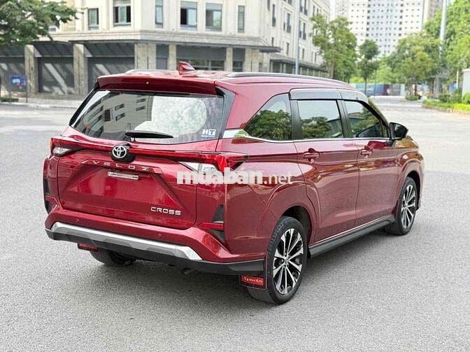 Toyota Veloz Cross Top 1.5 bao zin bao chếch tét
