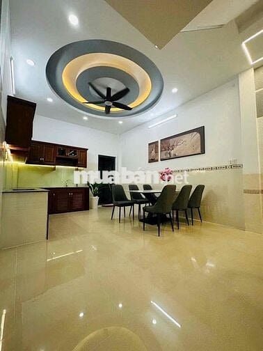 272 Le Sao 80m2, 4 tầng, DT: 4 x 20, Giá: 9 tỷ