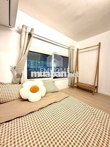Cho thuê căn hộ 2PN CÓ BAN CÔNG Quận 7 full nội thất, ở được 4 người