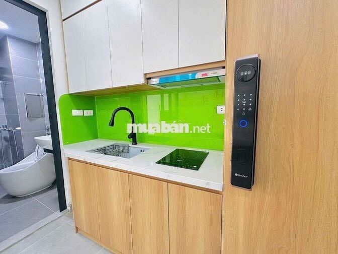 Siêu phẩm CCMN 1n1k 40m2 full đồ mới. ban công thoáng tại Đình Thôn