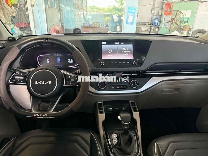 Kia Carens 7 chỗ Trắng 97.109 km