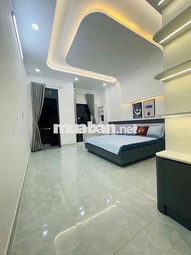 272 Le Sao 80m2, 4 tầng, DT: 4 x 20, Giá: 9 tỷ