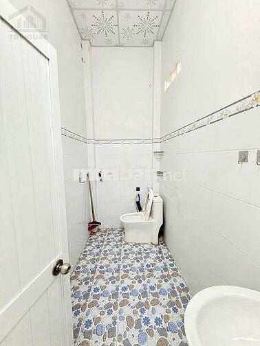 Nhà nguyên căn hẻm 127 Võ Văn Kiệt – Phù hợp ở kết hợp kinh doanh