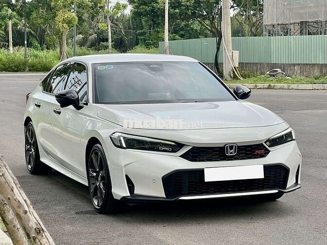 Honda Civic e:HEV RS 2024 Trắng 6.500 KM