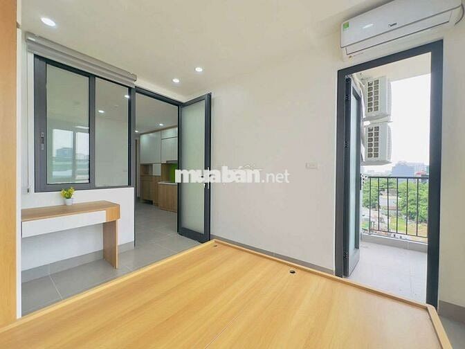 Siêu phẩm CCMN 1n1k 40m2 full đồ mới. ban công thoáng tại Đình Thôn