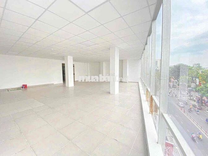 Cho thuê VP 3/2 Q10, 100m2, sàn suốt, đầy đủ ánh sáng tự nhiên