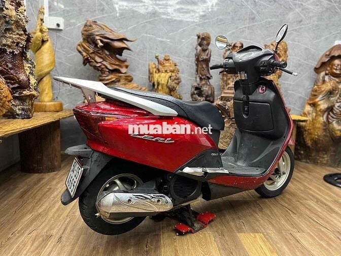 Honda Lead biển SG dàn áo liền lạc, máy êm