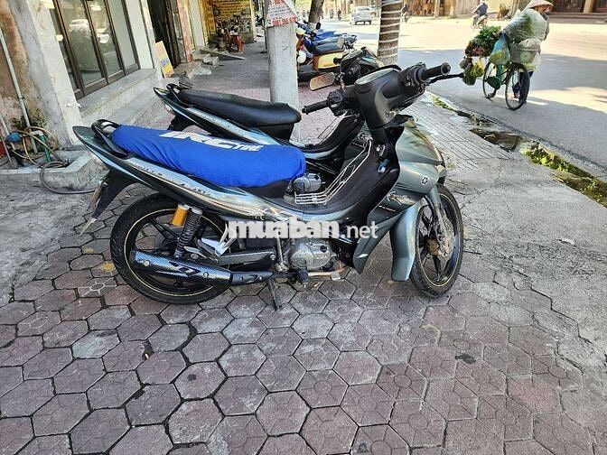 Yamaha Jupiter Gravita Xám Zin
