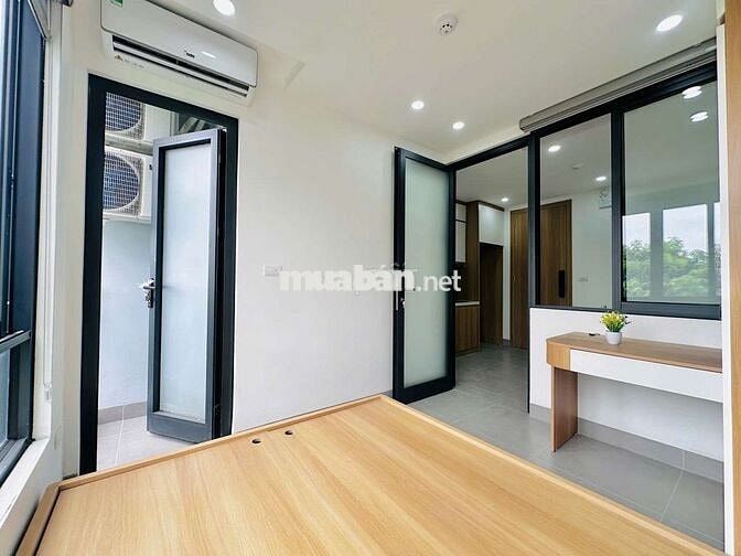 Siêu phẩm CCMN 1n1k 40m2 full đồ mới. ban công thoáng tại Đình Thôn