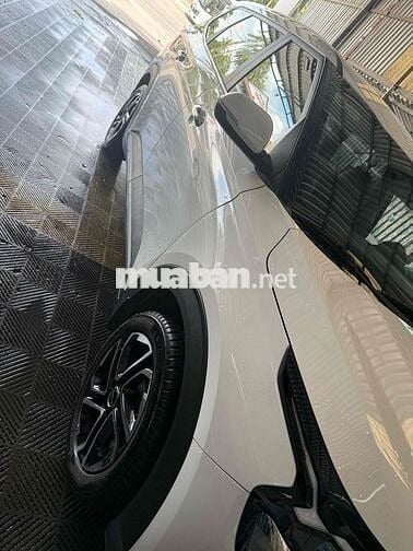 Kia Carens 7 chỗ Trắng 97.109 km