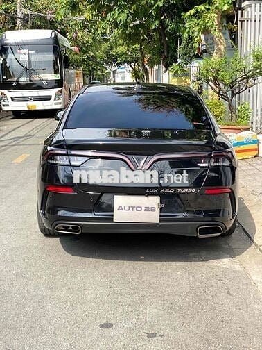 VINFAST Lux A Plus 2020 Đen 41.000km có Htro bank
