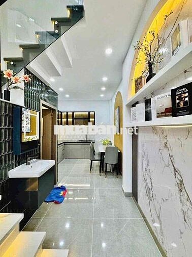 BÁN NHÀ ĐỐI DIỆN BV175 HẺM XE NHỈNH 5Đồng 3PN 3wc
