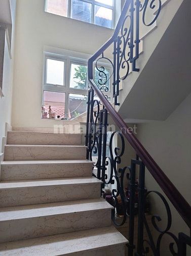 Bán villa200m² An Phú An Khánh, hướng Đông Nam, 3 tầng, giảm 52 tỷ