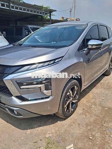 Mitsubishi Xpander 2024 Tự động 7 chỗ Bạc