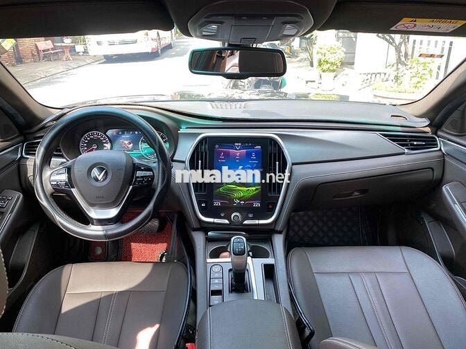 VINFAST Lux A Plus 2020 Đen 41.000km có Htro bank