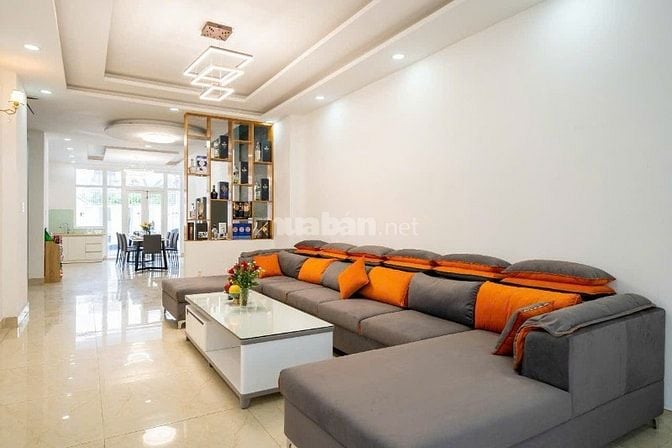 Nhà rẻ nhất Thảo Điền Q2. Nhà 4 tầng có sẵn hồ bơi 7,5x27m, giá chỉ 34